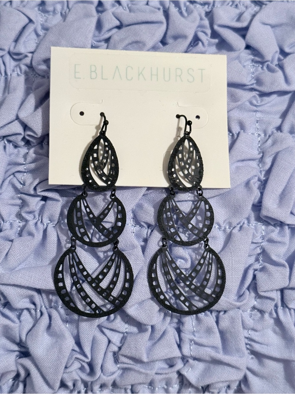 ⚡️NWOT⚡️Black Filigree Drop Earrings
